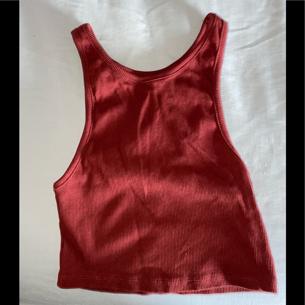 ✨ HOST PICK ✨ Zara crop top size small!